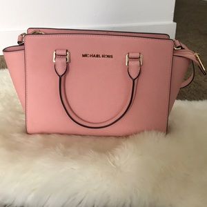 MICHAEL KORS Selma Saffiano Leather Medium Satchel